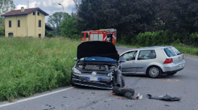 Missaglia: scontro tra due auto in via Kennedy