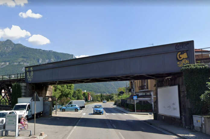 Ponte ferroviario a scavalco della Sp ex583 Galbiate