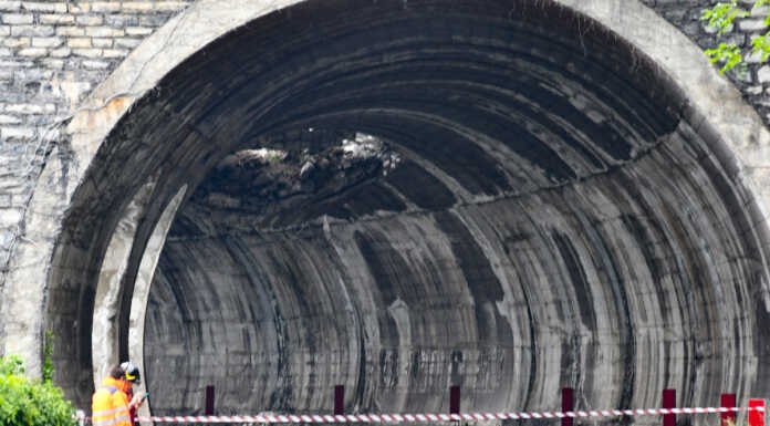 Varenna. 800 mila euro per la messa in sicurezza della parete sopra la SP72 frana varenna fiumelatte galleria sp72