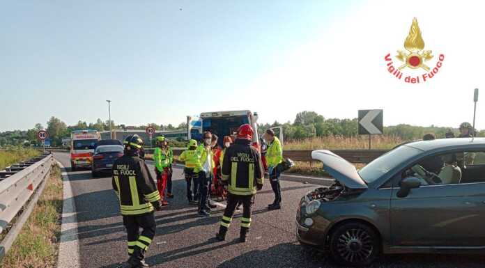 SS36: incidente a Molteno, in direzione Milano. Chiusa momentaneamente la carreggiata incidente SS36 autobus