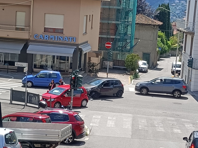 Incidente San Giovanni incrocio Lecco