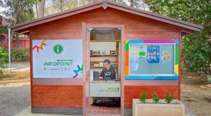 Mandello. Buon flusso di turisti, l’InfoPoint proroga la chiusura Infopoint Mandello
