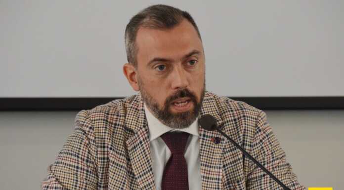 Turismo, ambiente e accessibilità: dal Comune 200 mila euro di contributi a 46 aziende presentazione_eventi_estivi_comune_lecco_20230516