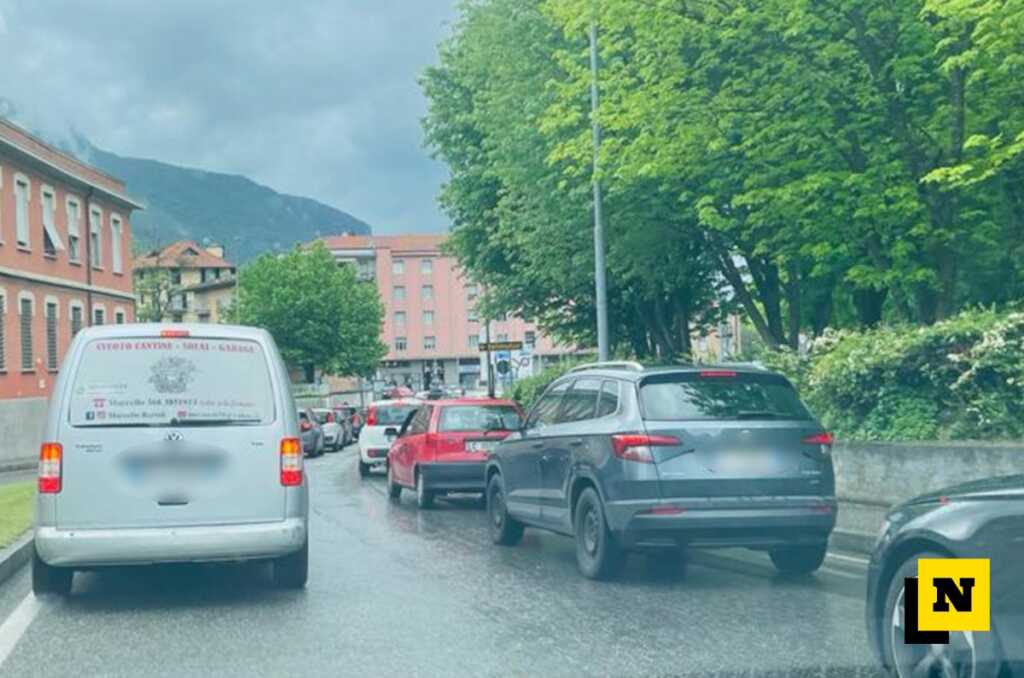 traffico_lecco_colonne_città_20230512