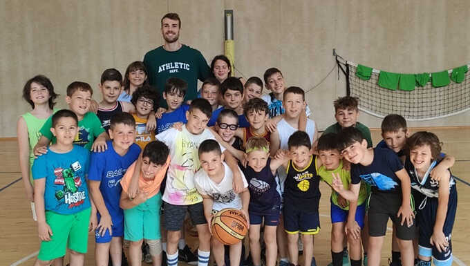 Starlight Valmadrera e Basket Lecco, un successo il camp di minibasket