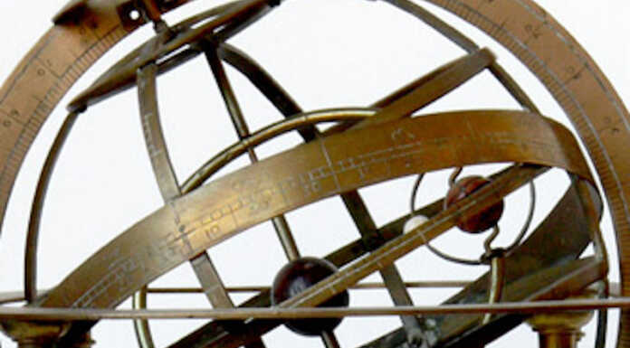 Astronomia e yoga: un connubio suggestivo al Planetario di Lecco