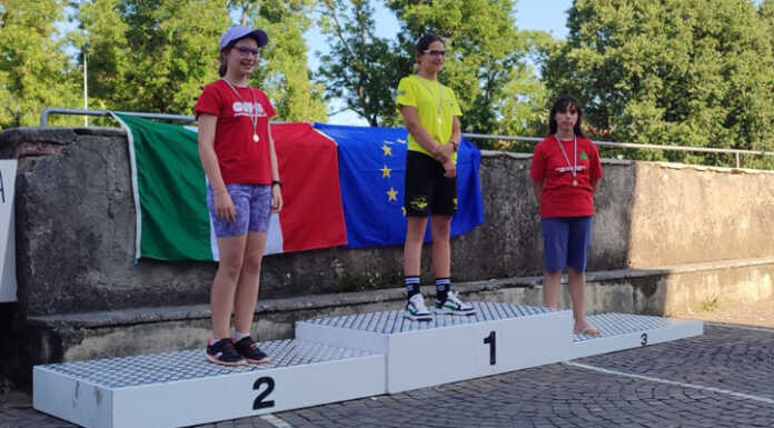 Kayak. Quattro titoli regionali per il CK 90 Vercurago Cassano d adda MArghertita Cattaneo CK 90 Vercurago