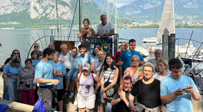 Circolo Velico Tivano per il sociale: in barca a vela con i disabili Circolo Velico Tivano e disabili