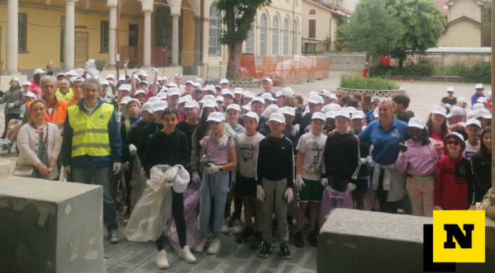 Merate: gli studenti del Manzoni protagonisti della giornata ecologica