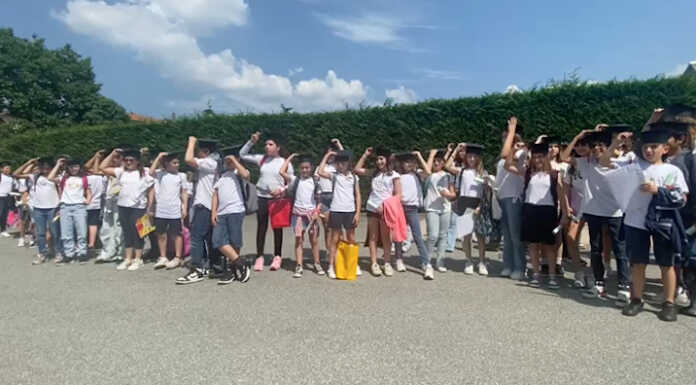 Merate: il lancio del “tocco” per il volo alle medie dei ragazzi di quinta