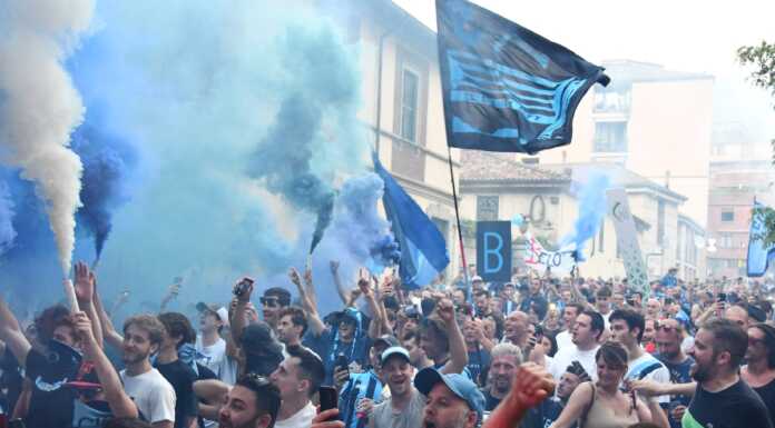 Il Lecco vola in serie B: esplode la festa in città