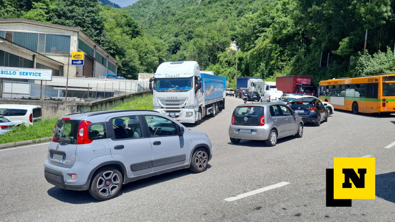 Ponte della Gallina, vecchia Lecco Ballabio senso unico alternato 