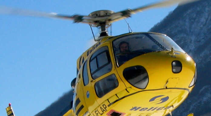 Controlli alla linea elettrica con l’elicottero: 170 km da monitorare