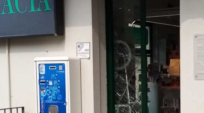 Tentano il “colpo” alla farmacia di Tabiago, malviventi in fuga