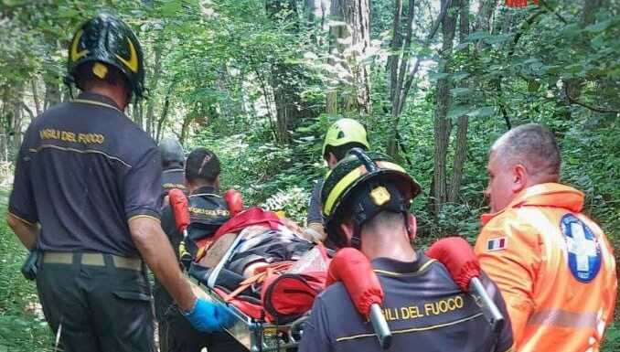 Parco del Curone, 73enne ferito: l’intervento dei vigili del fuoco
