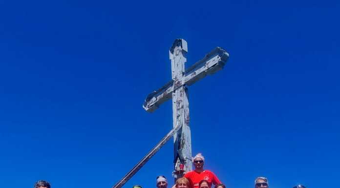 Il gruppo Uoei di Lecco in gita al monte Alben lungo la ferrata Maurizio