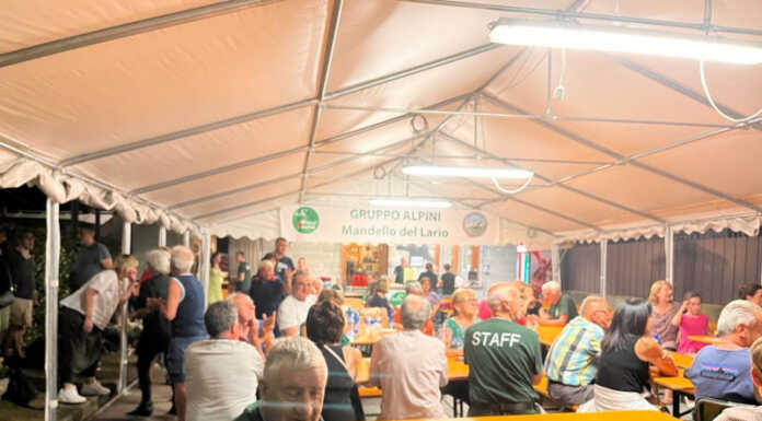 Mandello. Grande partecipazione agli ‘Alpini in Festa’ 'Alpini in Festa' Mandello