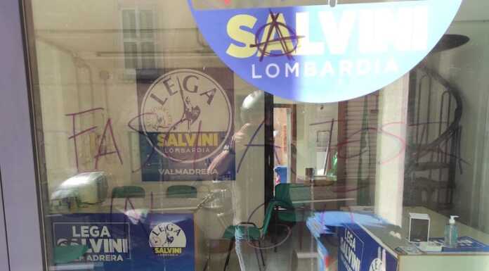 Valmadrera. Insulti fuori dalla sede della Lega, Butti: “Le minacce non ci intimoriscono” vandali sede lega valmadrera