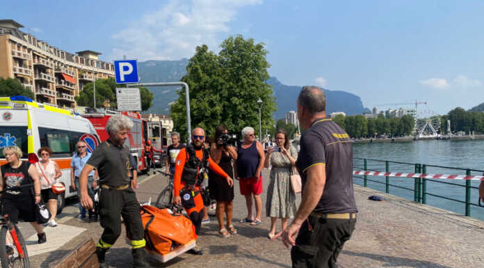 Dramma a Lecco: 18enne muore annegato nel lago