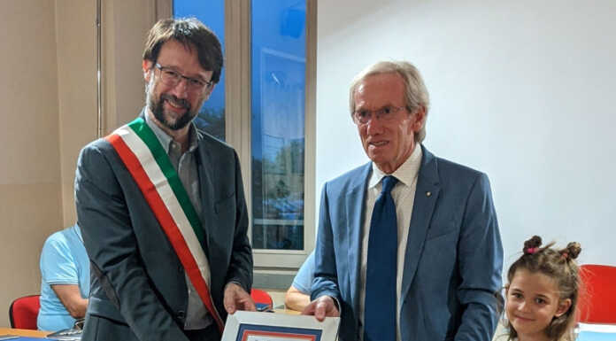 Paderno D’Adda, benemerenza civica al cavalier Fiorenzo Mandelli Benemerenza Fiorenzo Mandelli Paderno