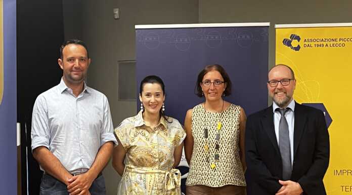 Mostra in Api sul contrasto delle dipendenze nei luoghi di lavoro mostra api