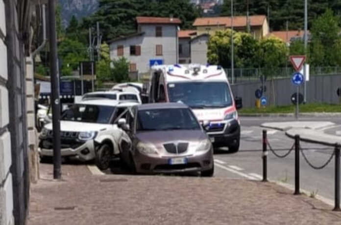 Incidente via Amendola Lecco