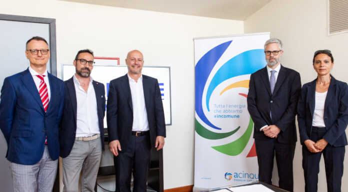 Comunità energetiche: intesa tra Acinque e Lario Fiere