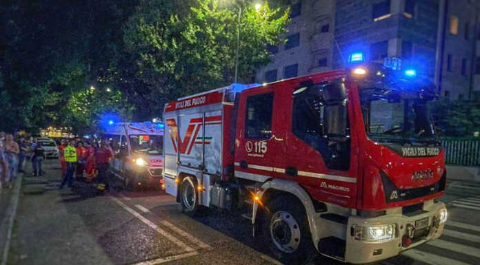 Lecco, colpita da una scossa: ragazzina soccorsa sul lungolago