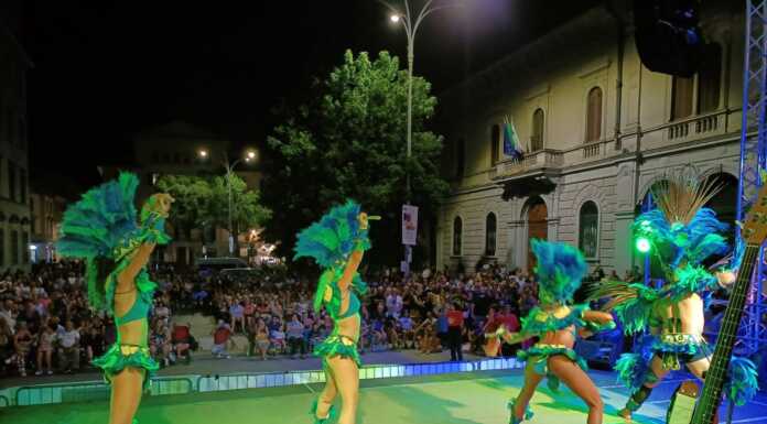 La magia della Notte Bianca di Lecco raccontata per immagini Notte Bianca Lecco 2023