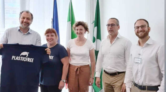 Plastic Free Lecco in Regione per parlare di volontariato ambientale