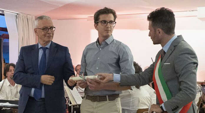 Varenna, salvò una donna: conferita la benemerenza civica a Giacomo Mellera