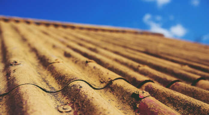 Amianto. La Lombardia è prima a livello nazionale per casi riconosciuti Amianto Pixabay generica