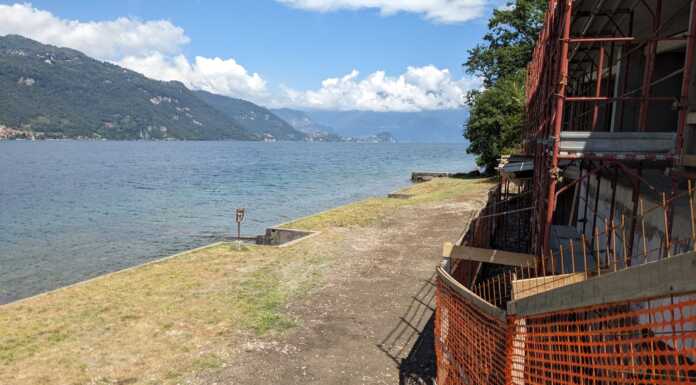 Mandello. Ex area campeggio, Casa Comune: “E ora cosa succederà?” mandello spiaggia campeggio