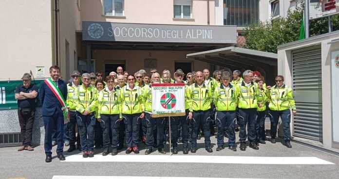 Mandello. Soccorso degli Alpini: celebrati 44 anni di onorato servizio Soccorso degli Alpini 44 anni