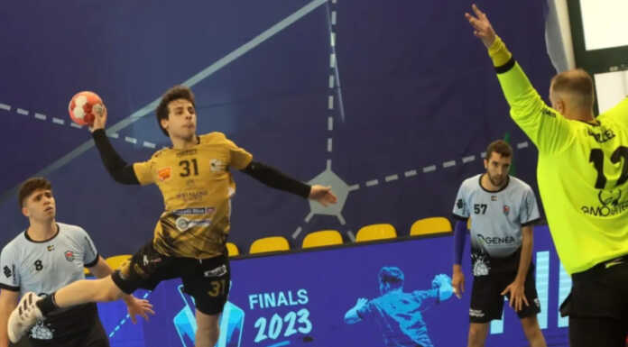 Pallamano. Prima uscita ufficiale per il Salumificio Riva Molteno ALESSANDRO DE ANGELIS Pallamano Molteno