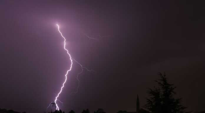 Il fascino dei fulmini nelle foto di Luca Turati Fulmini