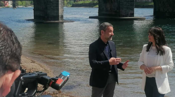 Lecco protagonista alla trasmissione Rai “A sua immagine” Lorena Bianchetti con il giornalista e scrittore Alessandro Zaccuri