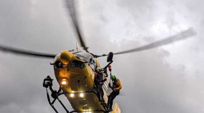Arrampicatori bloccati in parete, mobilitati elisoccorso e soccorso alpino Soccorso alpino elisoccorso in Val di Mello