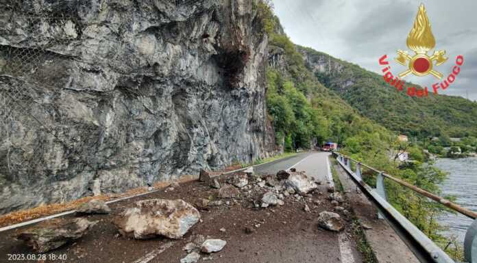 Frana sulla Sp 72: “Al lavoro per la riapertura per il fine settimana” frana_sp72_varenna_20230828