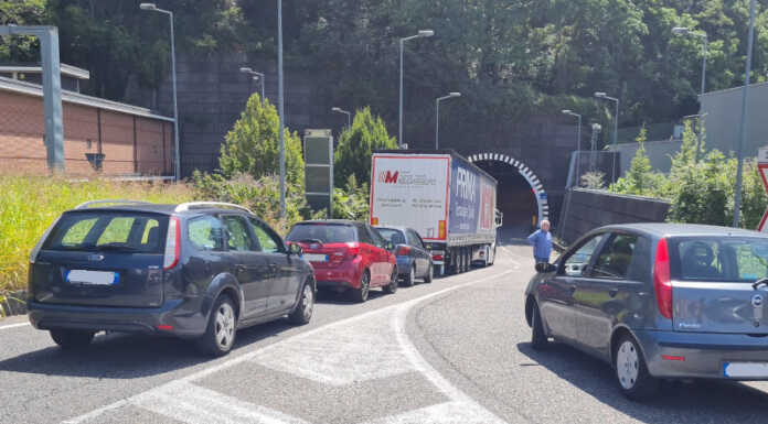 Nuova Lecco – Ballabio da bollino nero, chiusa anche in salita per incidente Incidente SS36 Dir nuova Lecco Ballabio accessi chiusi