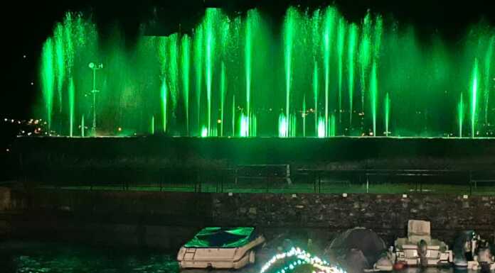 “Notte di luci sul lago” da record, in 8mila a Dervio per la spettacolare iniziativa notte_di_luci_sul_lago_2023