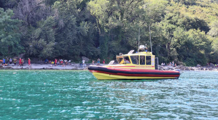 Oliveto Lario. Persona scomparsa in acqua, ricerche in corso Oliveto Lario morto annegato