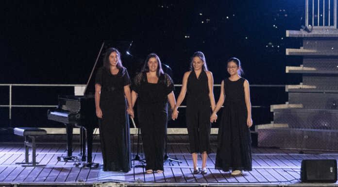 Lake Arena buona la prima, al via una settimana di eventi sul palco galleggiante 2309_lake_arena_scuola_musica