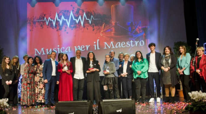 16° festival canoro “Musica per il maestro”: aperte le iscrizioni L'edizione 2022 di Musica per il Maestro