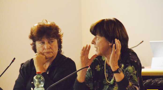 Piano Diritto allo Studio, Calolzio BeneComune scettico: “Serve investire sulla didattica” Anna Bruna Frigerio e Wilna De' Flumeri (Calolzio BeneComune)