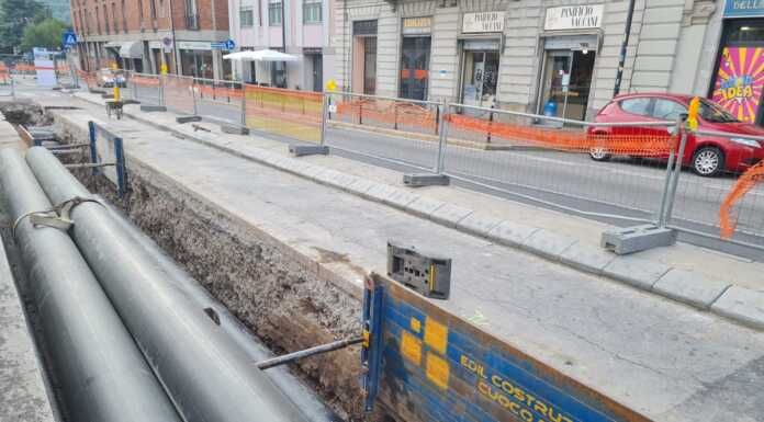 Teleriscaldamento a Lecco: ecco la situazione dei vari cantieri aperti in città Lecco_teleriscaldamento_lavori_via_amendola_ottobre_2023