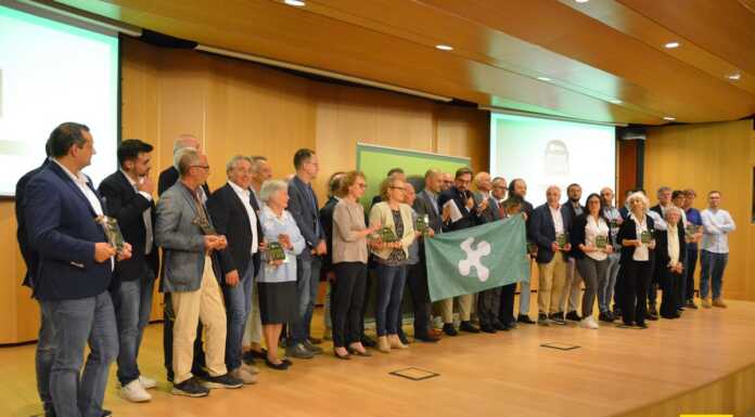 Attività Storiche: Regione Lombardia premia 16 imprese lecchesi Premiazione_attività_storiche_regionelombardia_2023