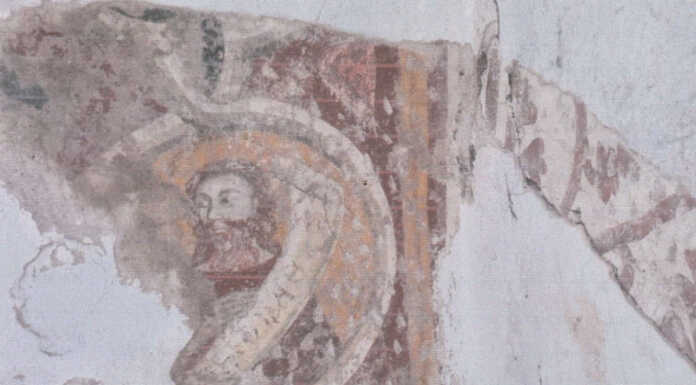 Sensazionale scoperta nella chiesa di S. Egidio, riaffiora il volto del profeta Giona San Giona Profeta Sant'Egidio