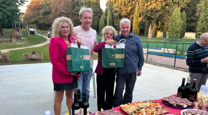 Merate, sedici coppie al torneo di scopa d’assi con la Pro Loco