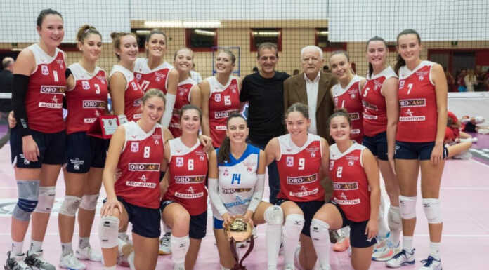 Volley. Domenica, al Bione, l’esordio della Picco Lecco contro CBL Costa Volpino allenamento picco lecco